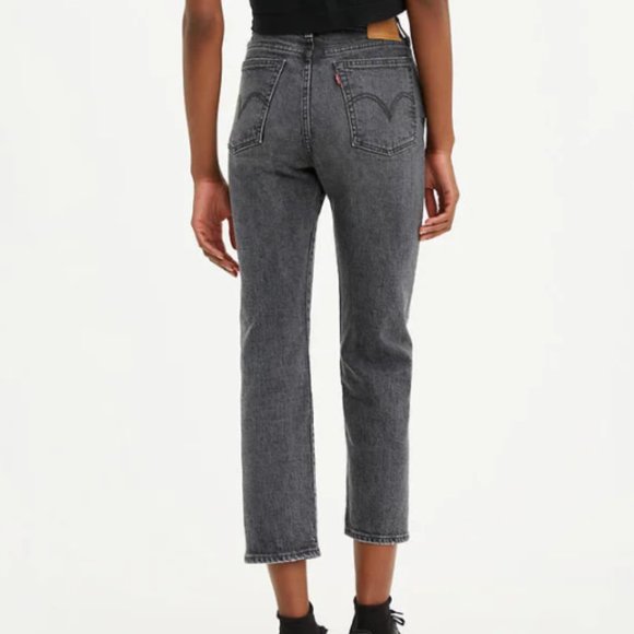 Levis Wedgie Straight Jean Size 26 - Picture 2 of 5